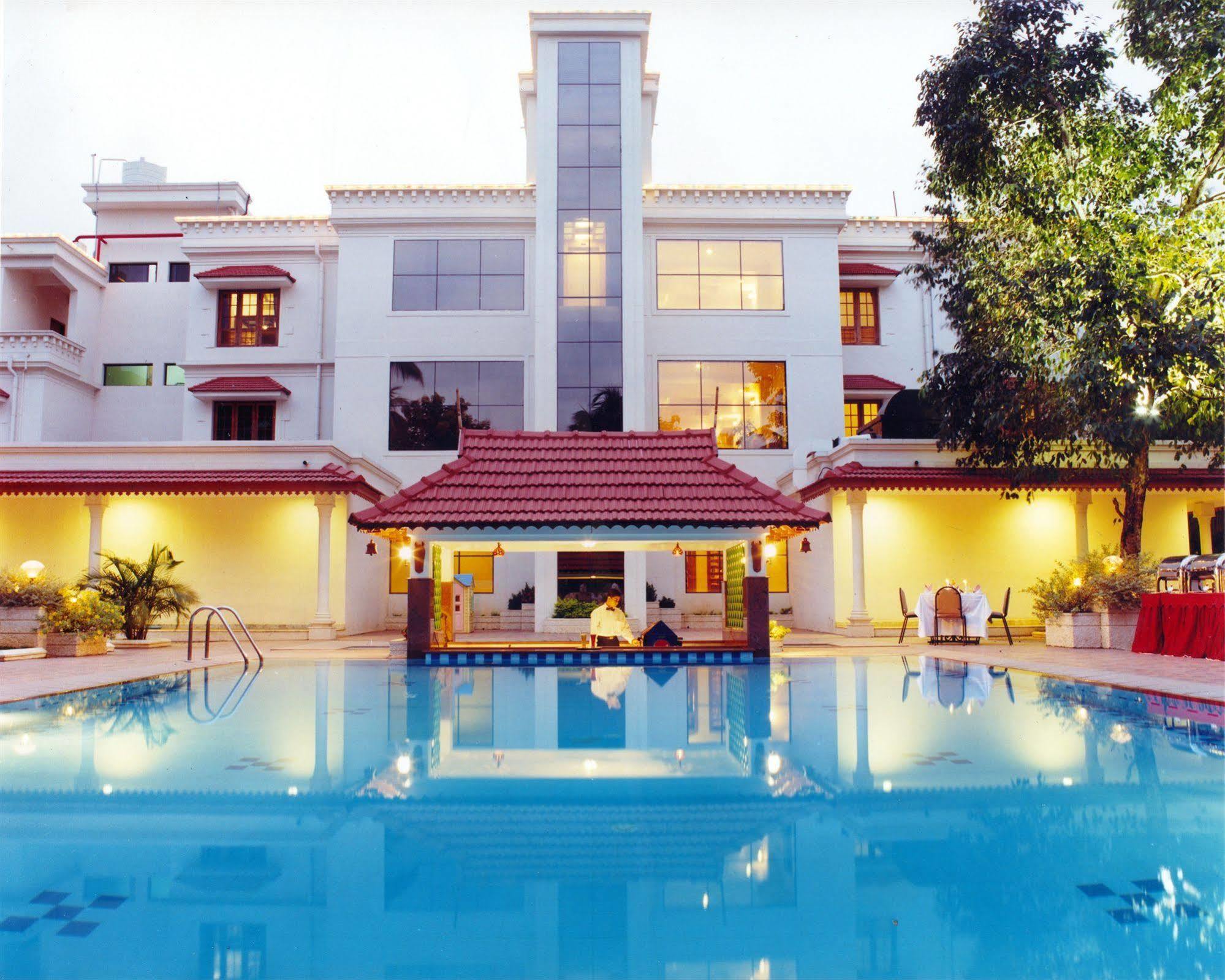 Quality Airport Hotels Nedumbassery Eksteriør bilde
