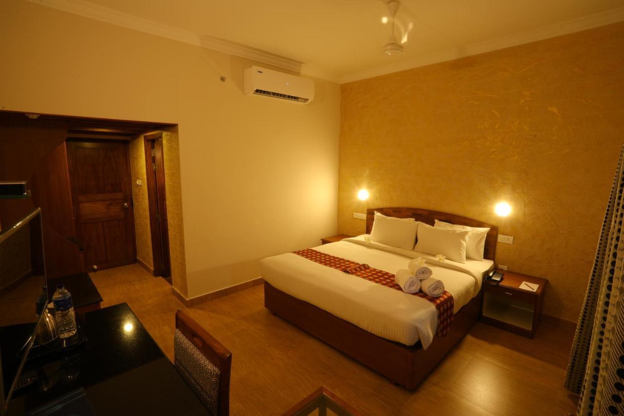 Quality Airport Hotels Nedumbassery Eksteriør bilde