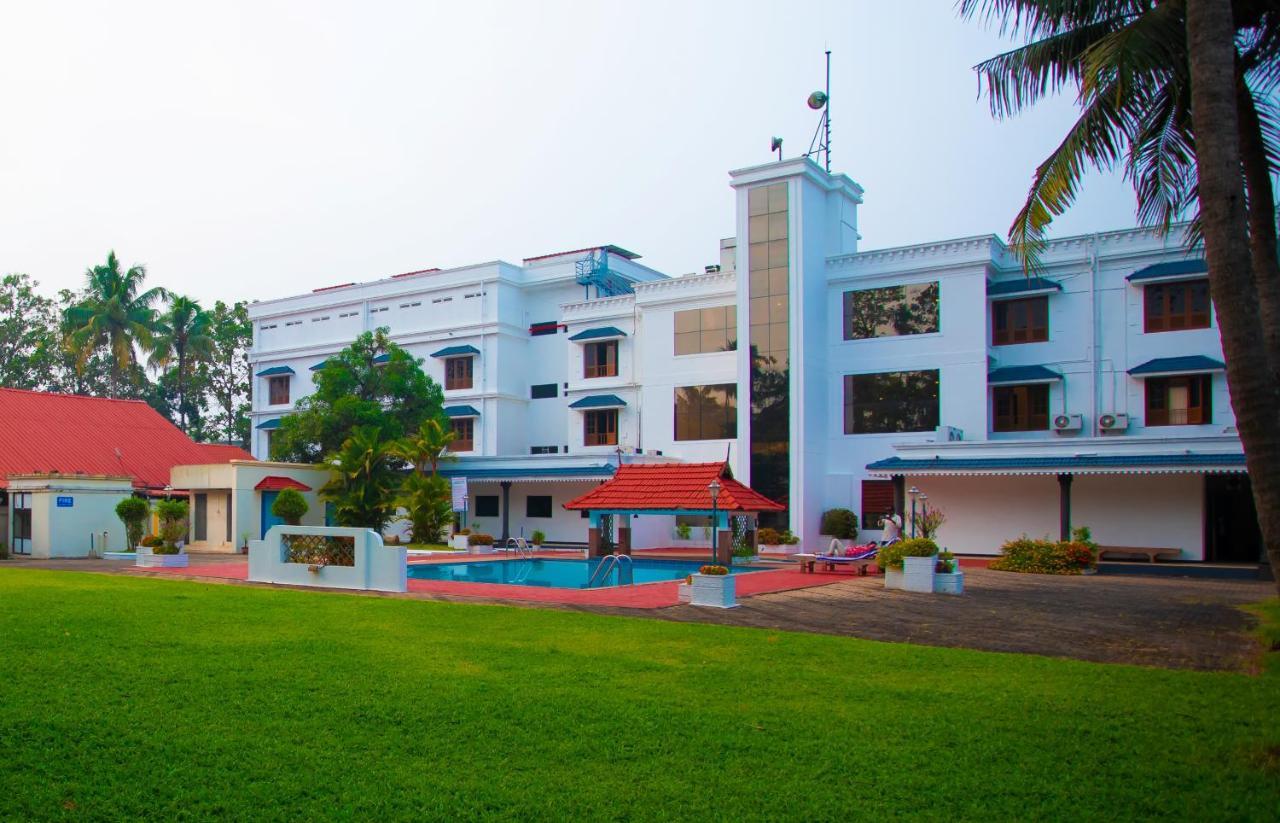 Quality Airport Hotels Nedumbassery Eksteriør bilde