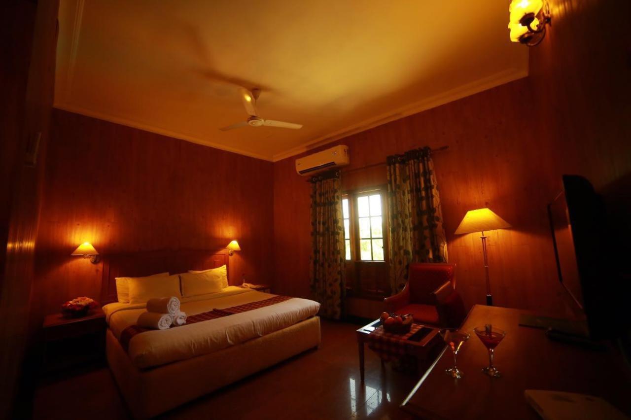 Quality Airport Hotels Nedumbassery Eksteriør bilde